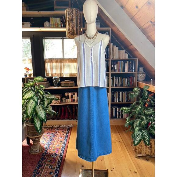 Linen Tank Red White Blue Cropped Button Down - Picture 3 of 5